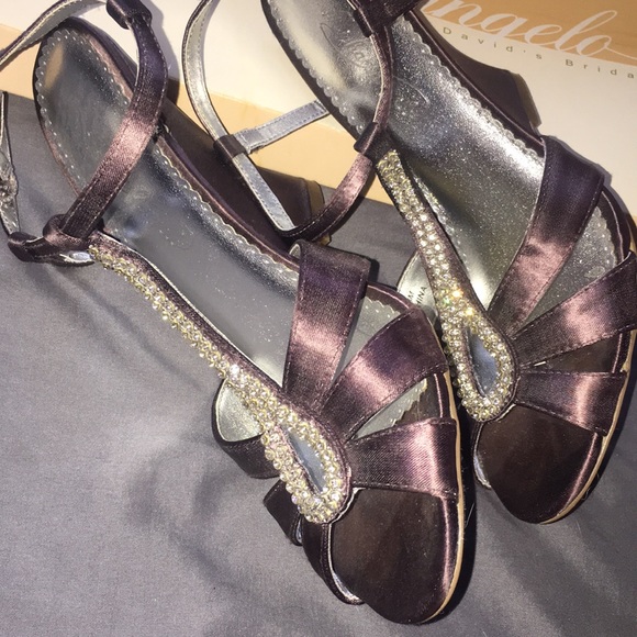 David’s Bridal/Michaelangelo “Willow” Embellished Espresso Wedges sz 8 - Picture 15 of 16